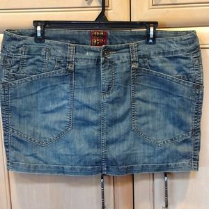 🔥VINTAGE Torrid Denim Skorts